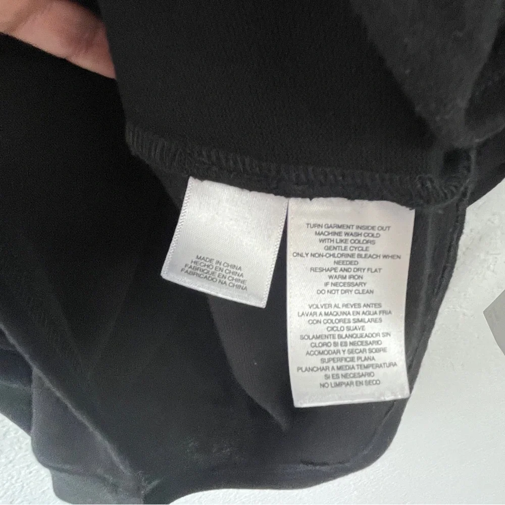 Rachel Roy Black Jersey Tee Crew Neck with Pleated Sleeve Detail Size XL